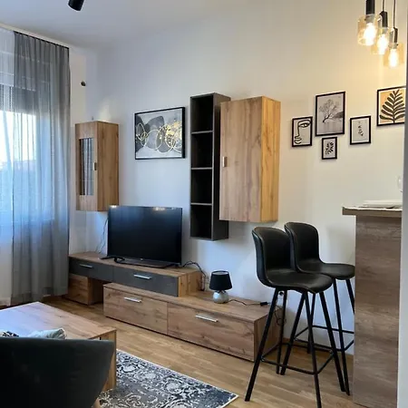 Apartment Joe Private Parking